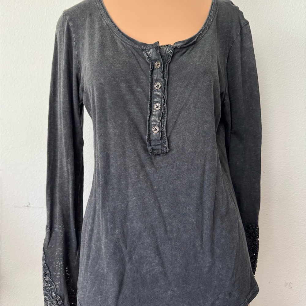 ❤️ I JEANS By BUFFALO Black/Gray Buttoned Top/ Blouse 3 For $15